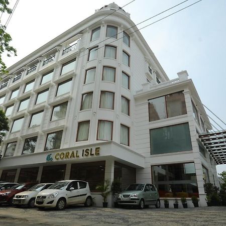 Coral Isle Hotell Kochi Exteriör bild